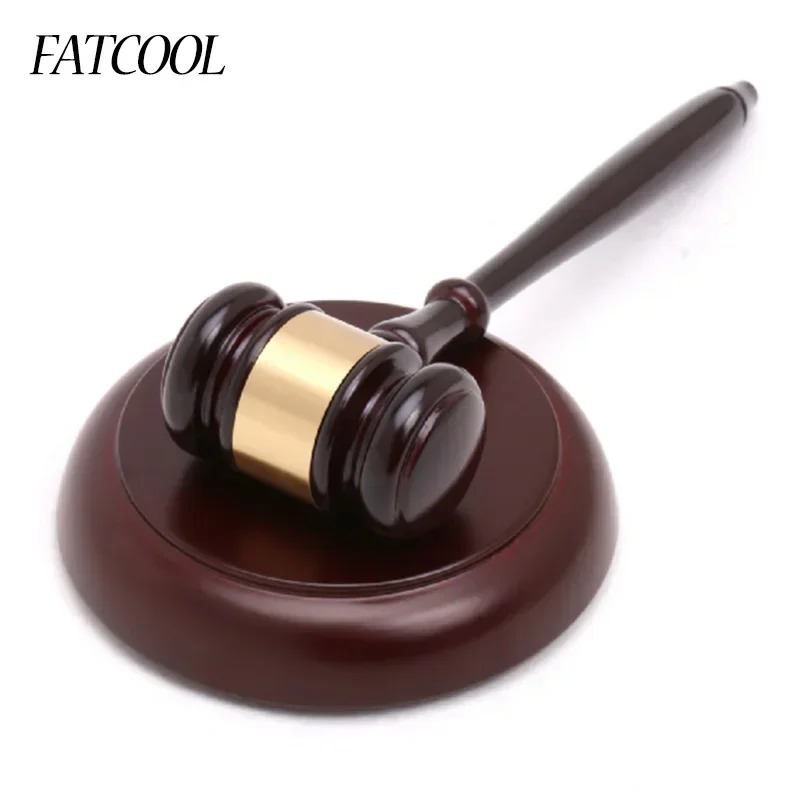 Wooden Handmade Craft Lawyer J - Woodworking Auctions 评论和价格